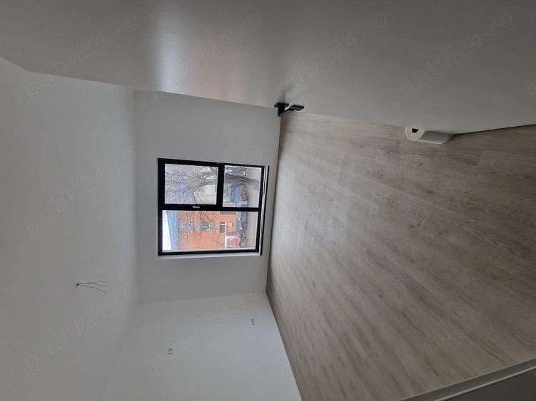 Apartament cu 2 camere decomandat în Ferentari