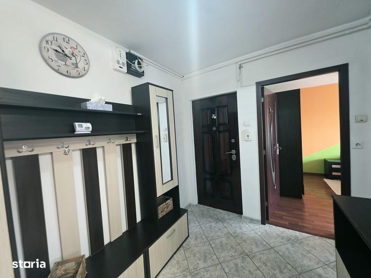 Apartament cu 2 camere decomandat în Bartolomeu