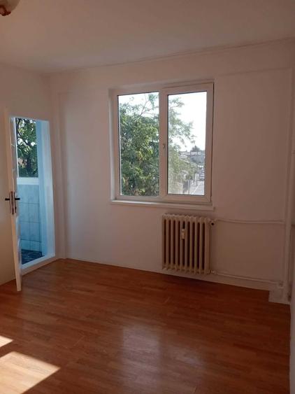 Apartament cu 2 camere semidecomandat în Sălaj