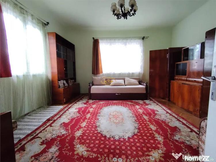 Casă cu 2 camere cu Teren 469 Mp în Central