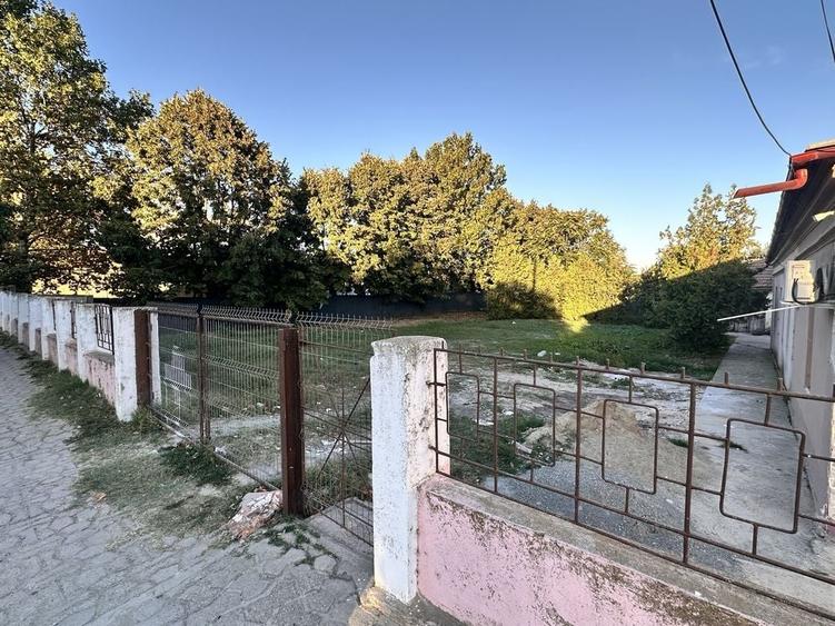 Spațiu comercial, în Central