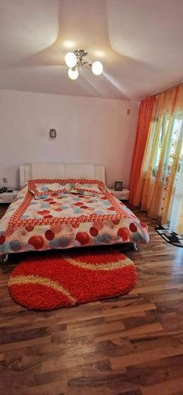 Casă individuală cu 5 camere cu Teren 980 Mp în Buda (Ariceștii Rahtivani)