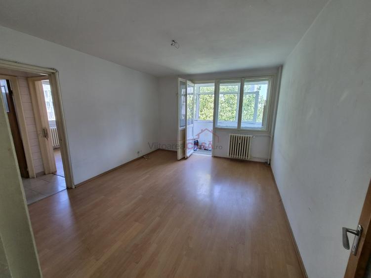 Apartament cu 2 camere decomandat în Drumul Taberei
