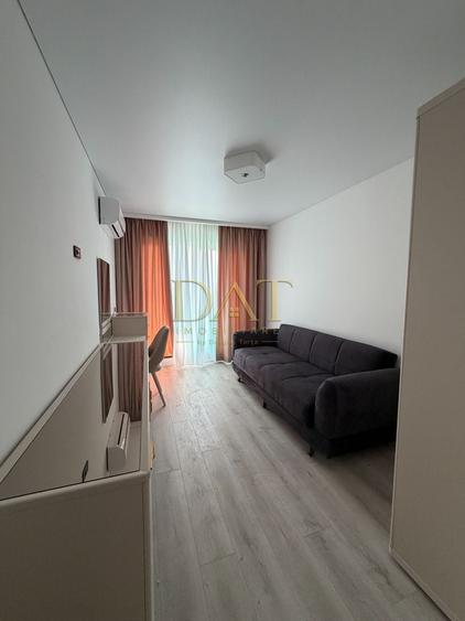 Apartament cu 3 camere în Zorilor