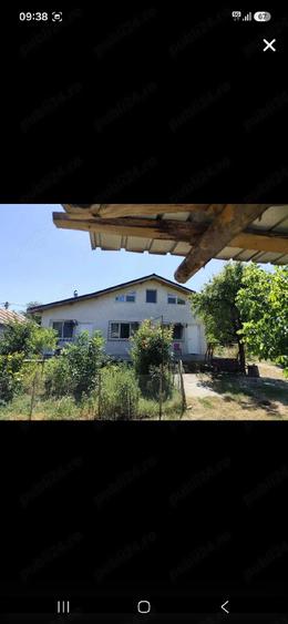 Casă cu Teren 1875 Mp în Grindași