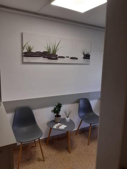 Spațiu comercial, de 48 mp, în Central