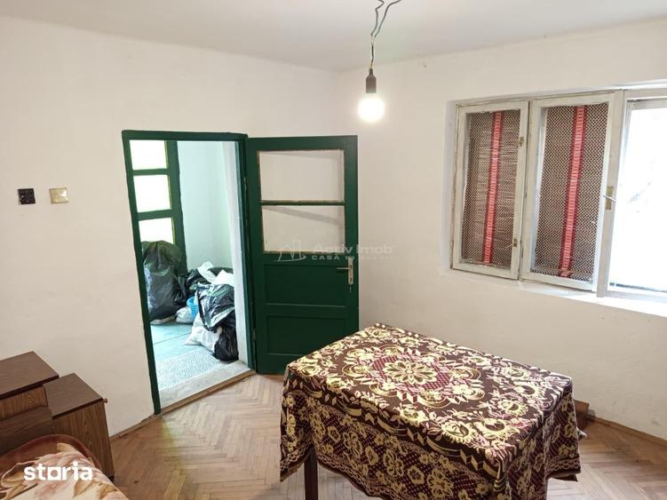 Casă cu 6 camere cu Teren 1151 Mp în Ciuchici