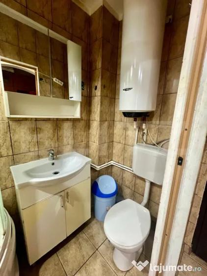 Garsonieră în Sărari