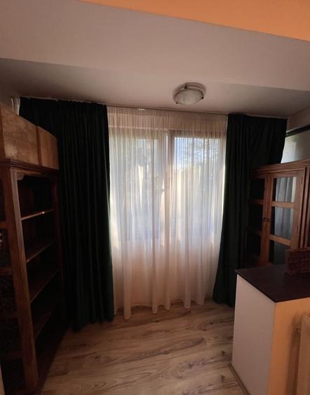 Apartament cu 2 camere decomandat în Bucur Obor