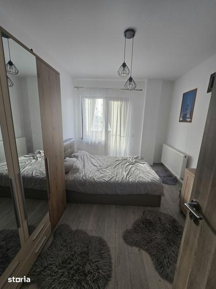Apartament cu 4 camere în Burdea