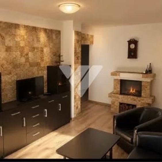Apartament cu 3 camere decomandat, mobilat în Central