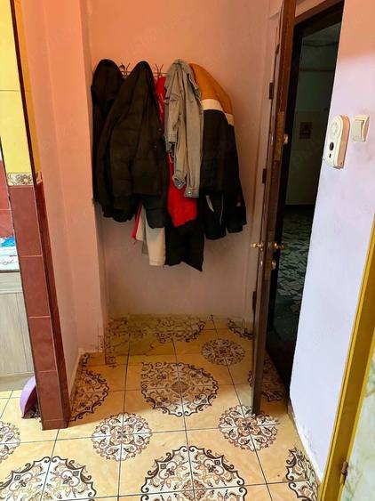 Apartament cu 2 camere semidecomandat în Micro 16
