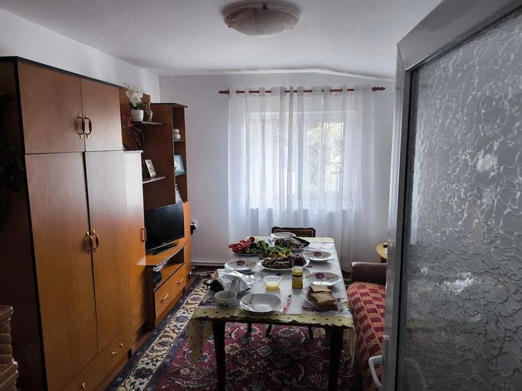 Casă cu Teren 850 Mp în Râmniceni