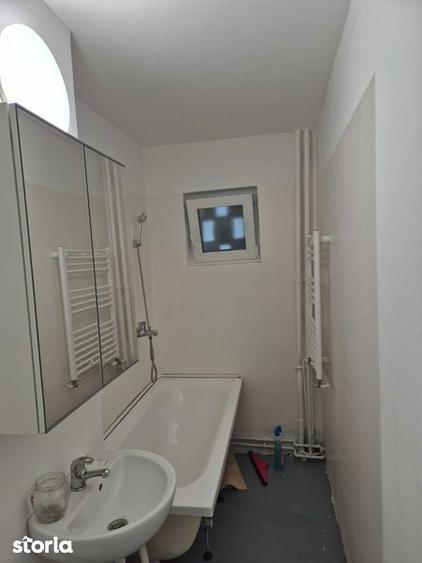 Proprietar ,vand apartament doua camere,zona Cetatii ,Gh. Lazar,Dacia - 4