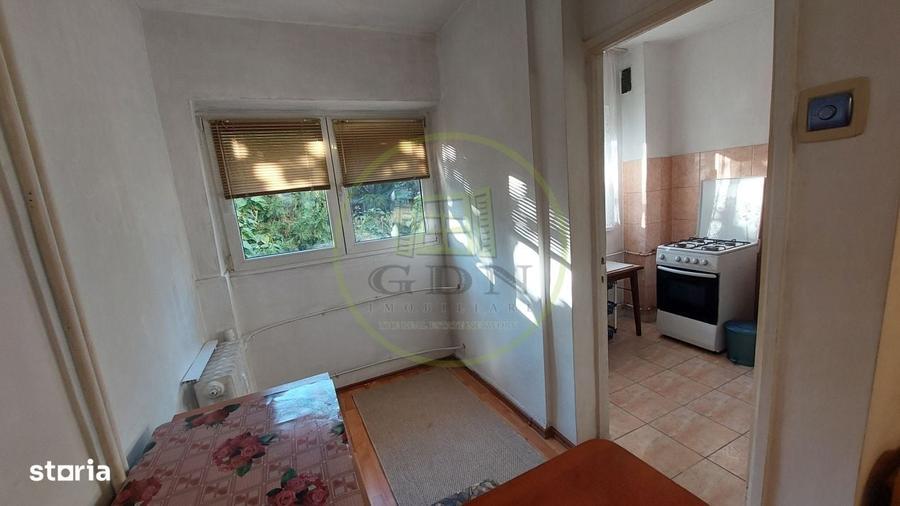 Garsonieră semidecomandată în Rovine