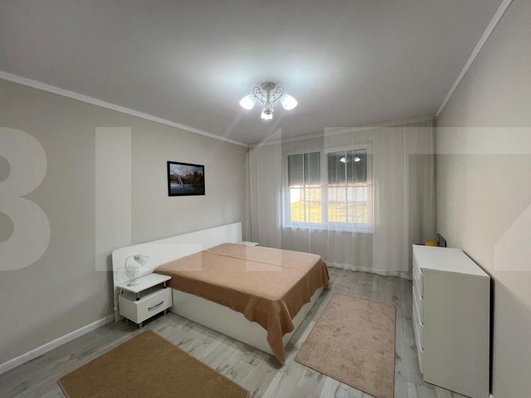 Casă individuală cu 8 camere cu Teren 868 Mp în Sălicea