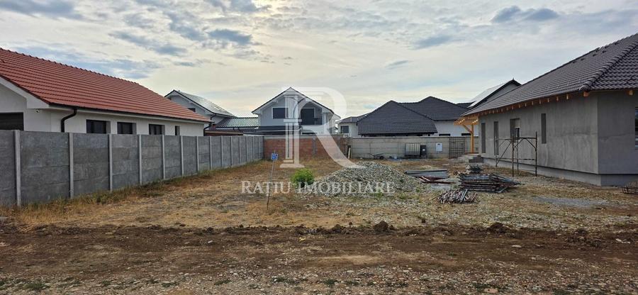 Teren Construcții intravilan de 460 mp, în Centura