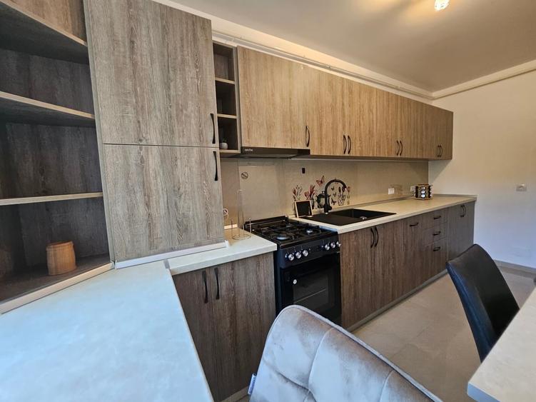 Apartament cu 2 camere nedecomandat în Trivale