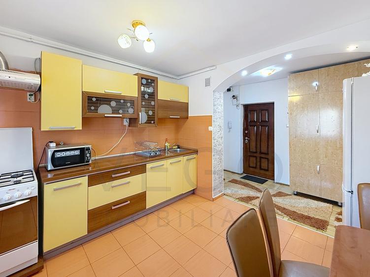 Apartament cu 2 camere decomandat, mobilat în Mănăștur
