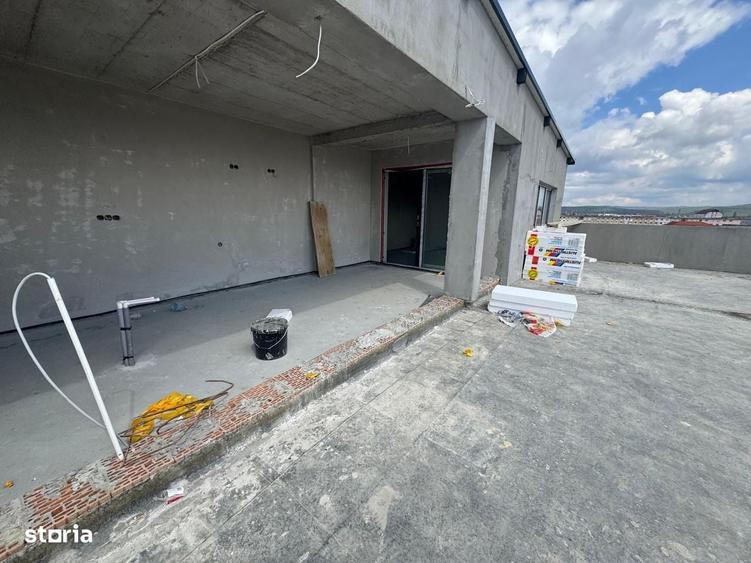 Apartament cu 4 camere în Central