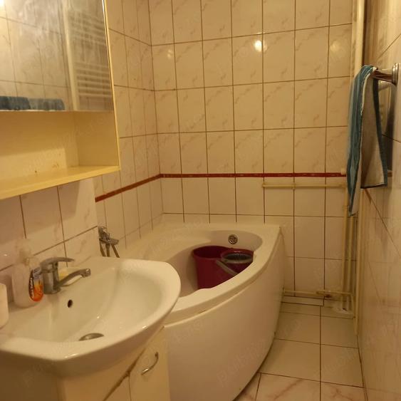 Garsonieră decomandată în Nerva Traian