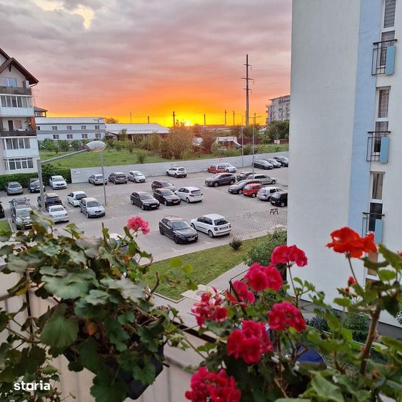 Apartament cu 3 camere decomandat în Turnișor
