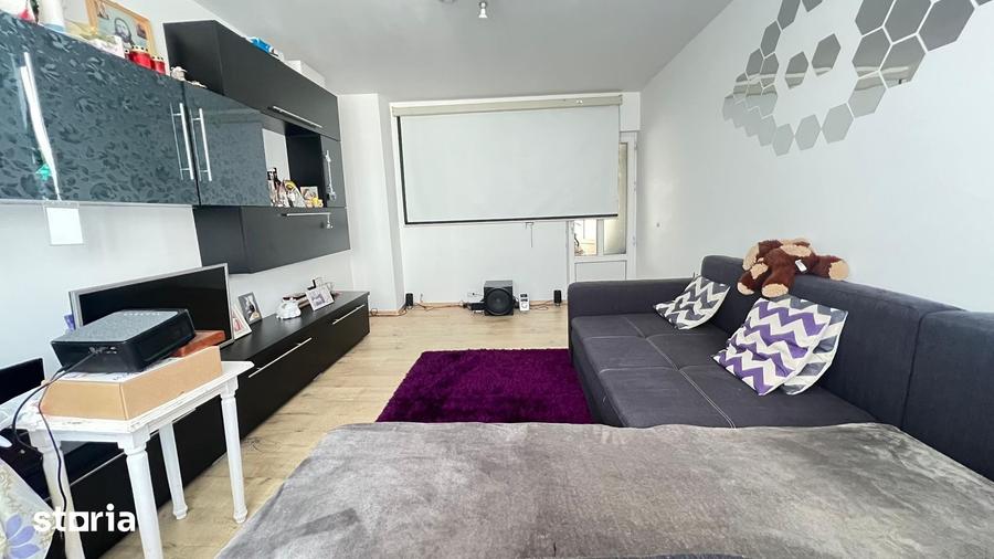 Apartament cu 2 camere decomandat în Central