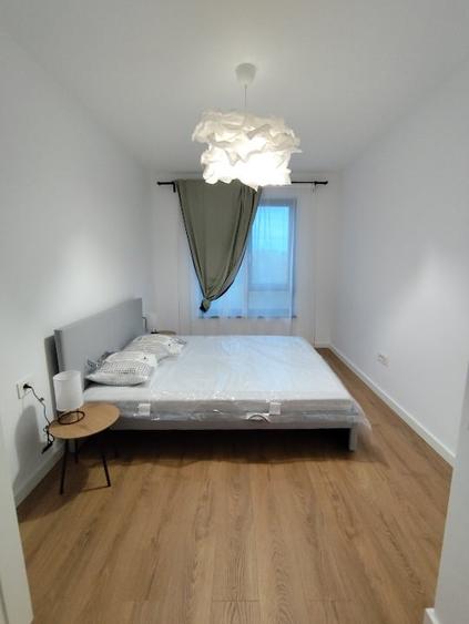 Apartament cu 2 camere semidecomandat, mobilat în Torontalului
