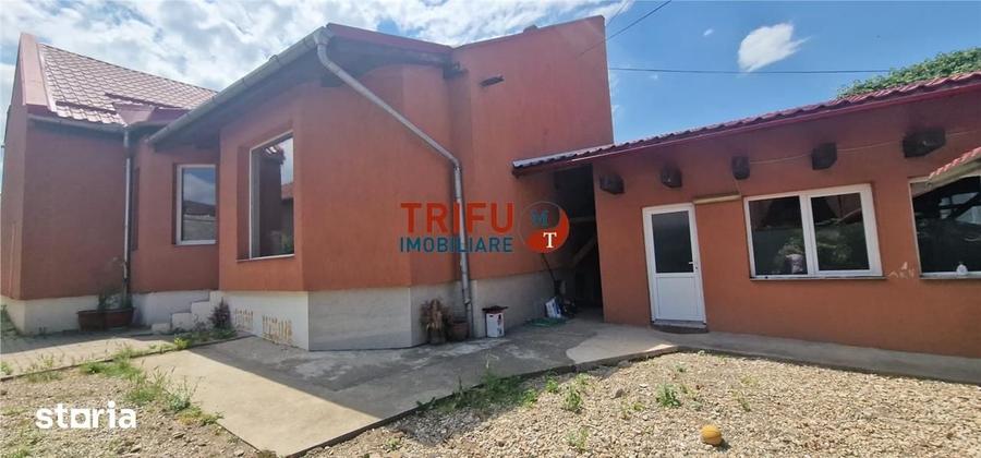 Casă cu 3 camere cu Teren 430 Mp în Tolstoi