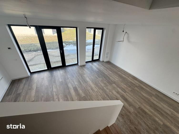 Casă cu 4 camere cu Teren 200 Mp în Ștefăneștii de Jos