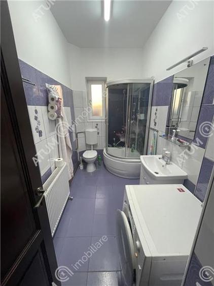Apartament cu 2 camere decomandat, mobilat în Central
