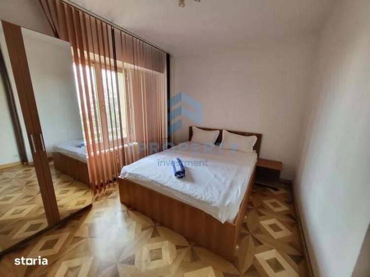 Apartament cu 3 camere semidecomandat în P-ța Muncii