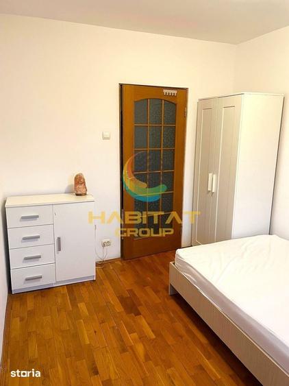Apartament cu 3 camere semidecomandat în Tineretului