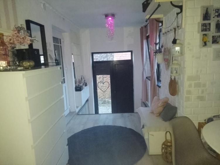 Casă cu 2 camere în Gârbova