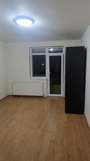 Apartament cu 2 camere decomandat în Cetate