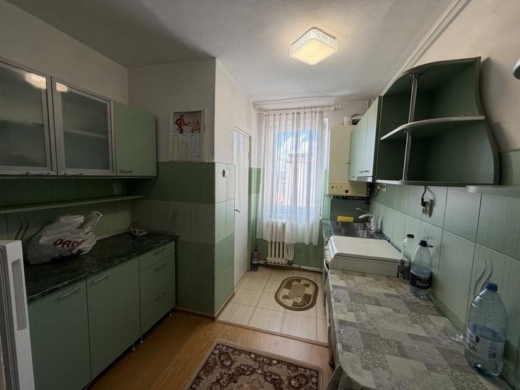 Apartament cu 2 camere decomandat, mobilat în Aiud