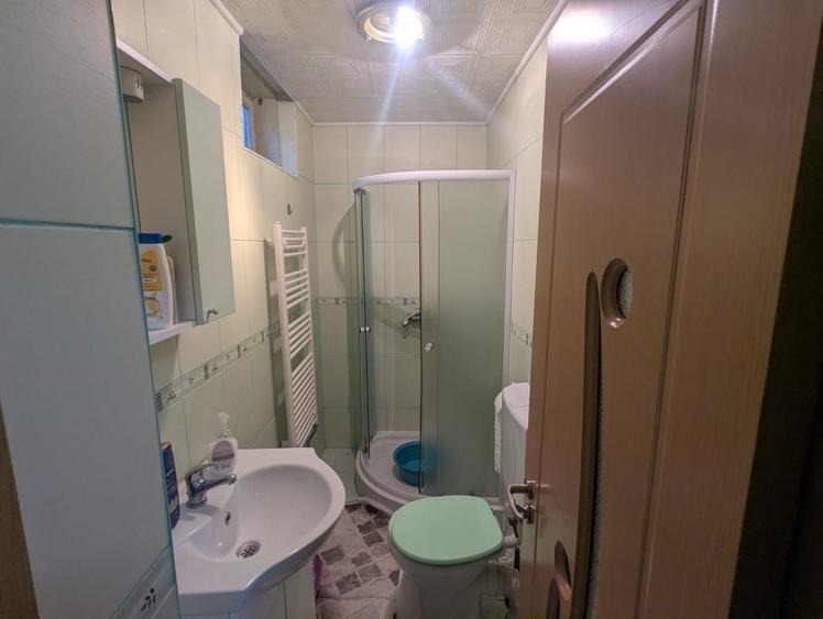 Casă cu 4 camere în Ogra