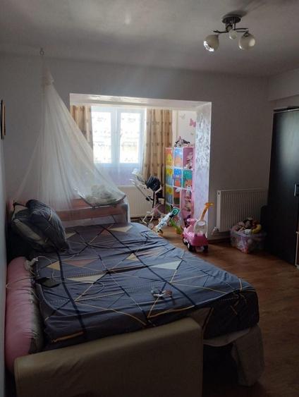 Apartament cu 2 camere decomandat în Burdujeni