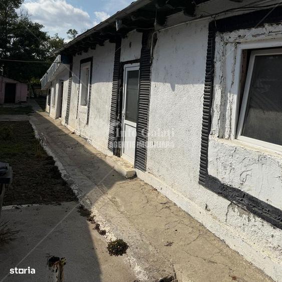 | TEREN-216 mp + Casa Batraneasca | Zona: Bariera Traian | - 1
