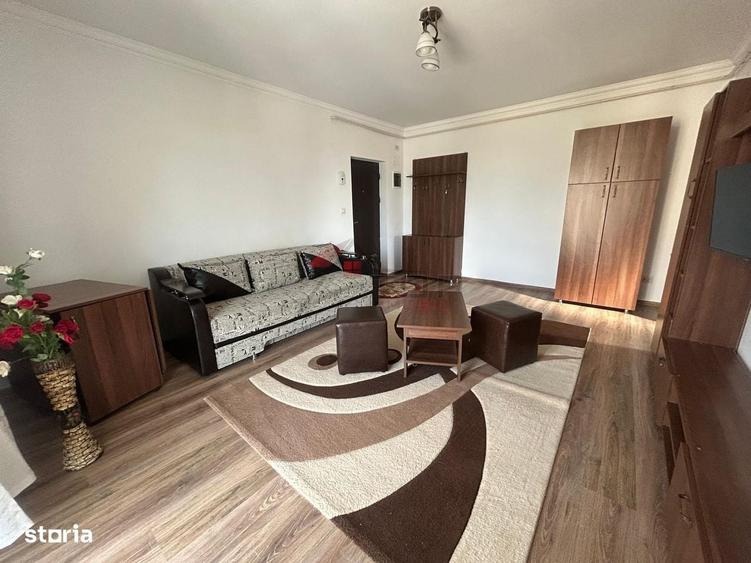 Garsonieră decomandată în Galata
