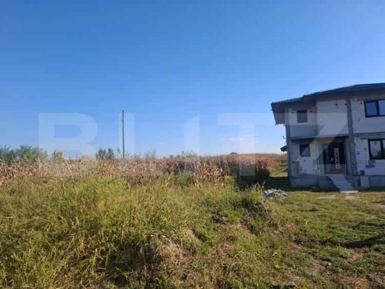 Teren intravilan 5.000 mp in Bungetu, langa lacuri de pes - 5