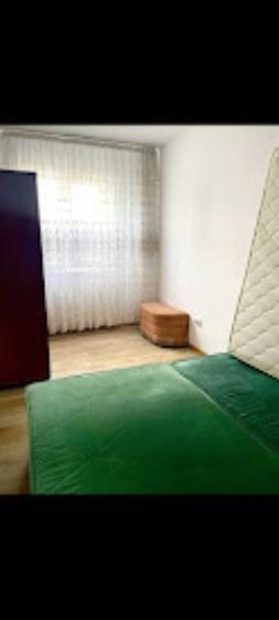 Inchiriez apartament cu 3 Camere - 5