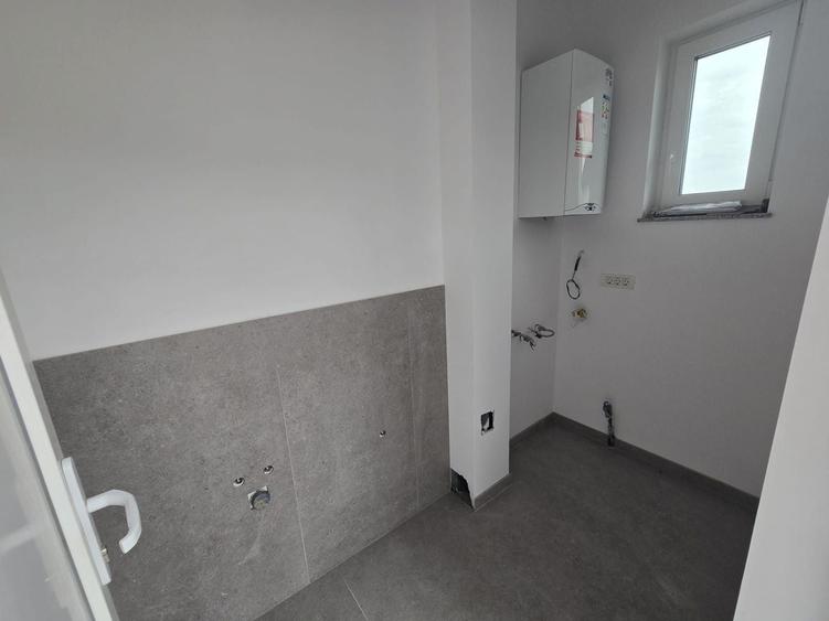 Duplex cu 3 camere cu Canalizare în Moșnița Nouă