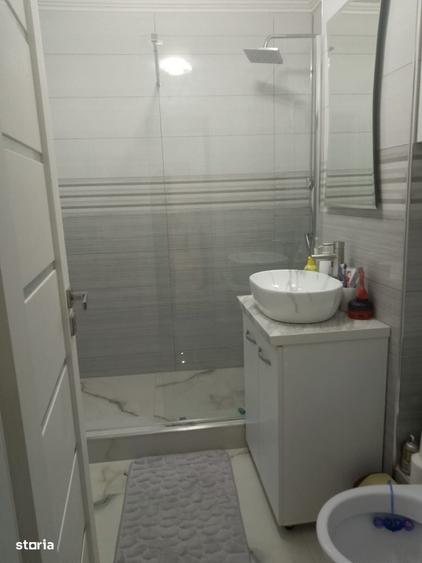 Apartament cu 2 camere decomandat în Buzaului