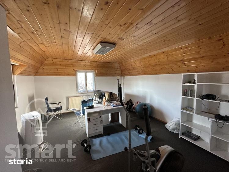 Casă cu 6 camere cu Teren 220 Mp în Gheorgheni