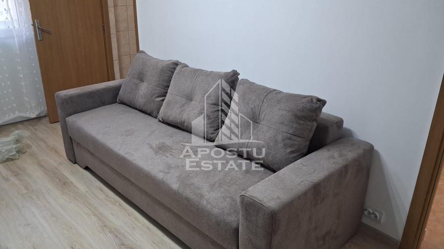 Apartament cu 2 camere semidecomandat, mobilat în Complex Studențesc