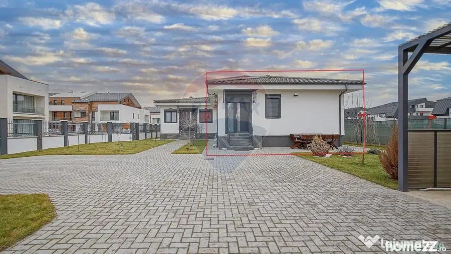 Casă cu 2 camere cu Teren 265 Mp în Bartolomeu