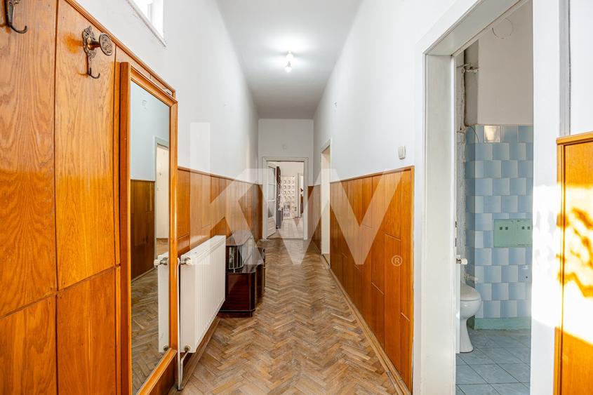 Apartament cu 2 camere nedecomandat, mobilat în Centrul Istoric
