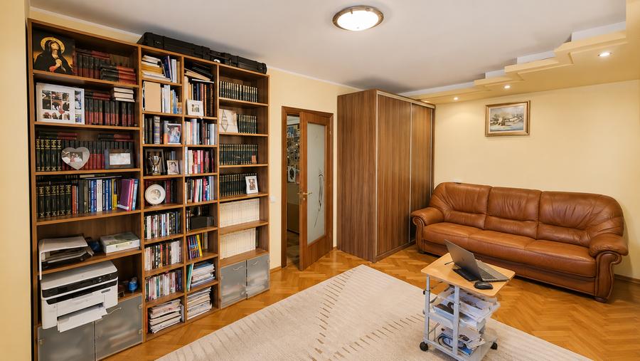Apartament 3 Camere Tineretului | 2 Bai | Bloc 1980 | 2 Locuri Parcare - 3