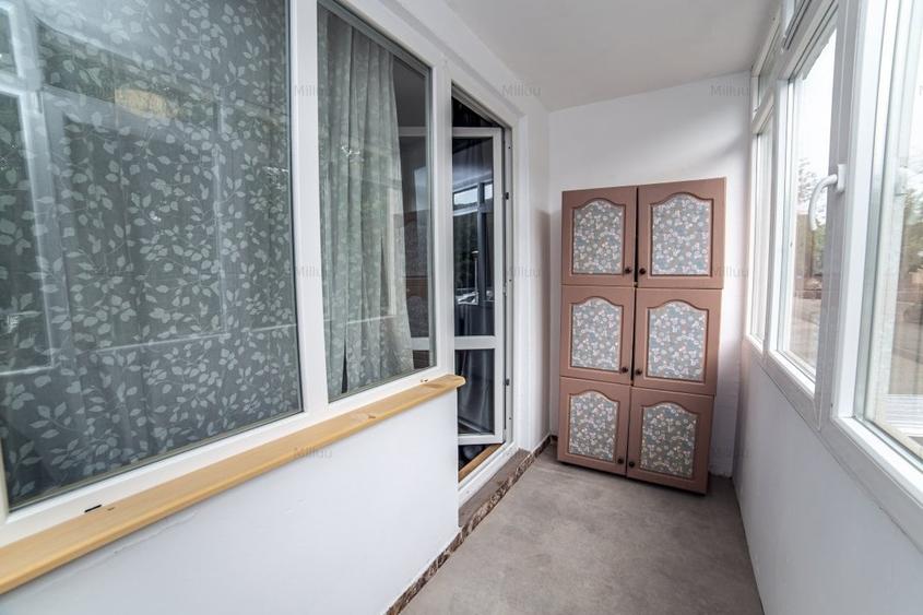 Apartament cu 3 camere decomandat, mobilat în Drumul Taberei